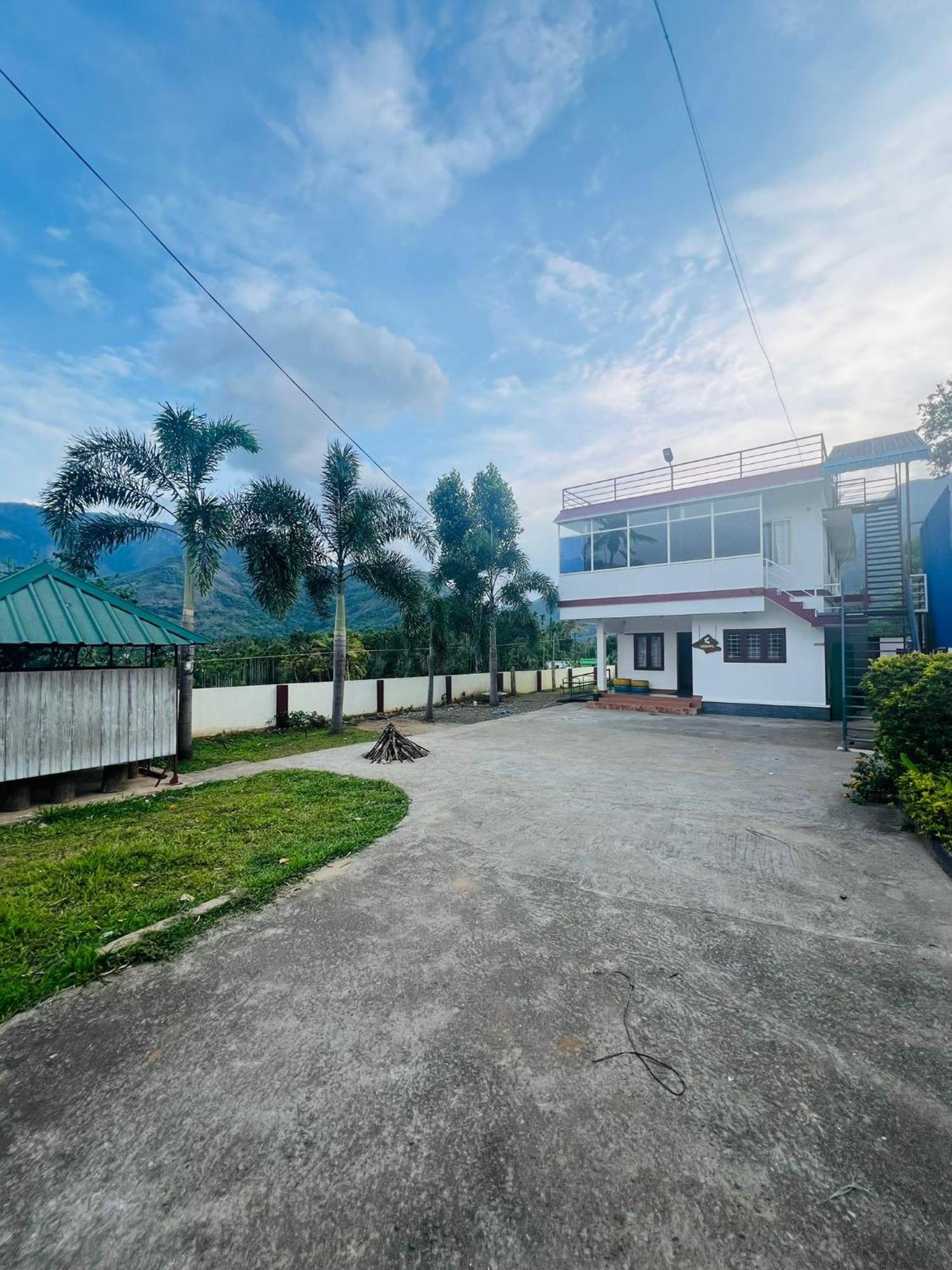 Kadampil Bliss Villa Maraiyur Exterior photo