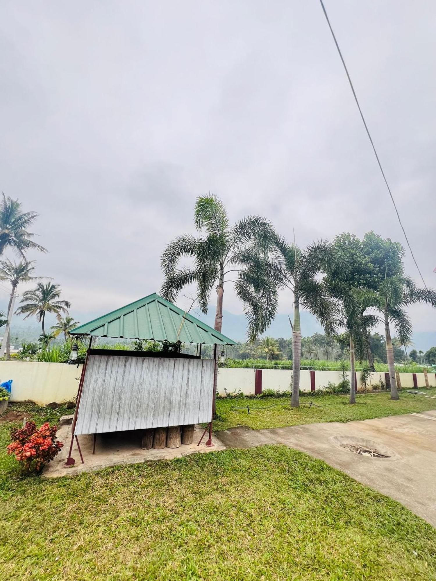 Kadampil Bliss Villa Maraiyur Exterior photo